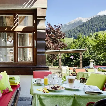 Unser Loisach Hotel 3*