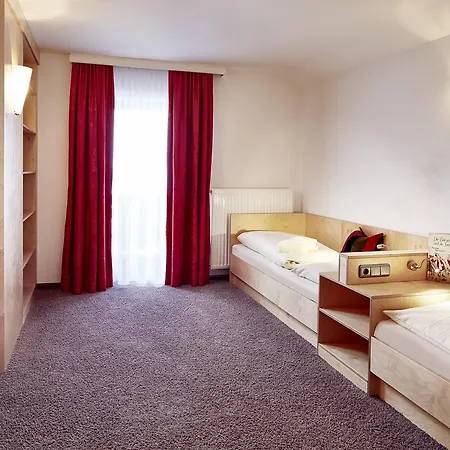 Unser Loisach Hotel 3*