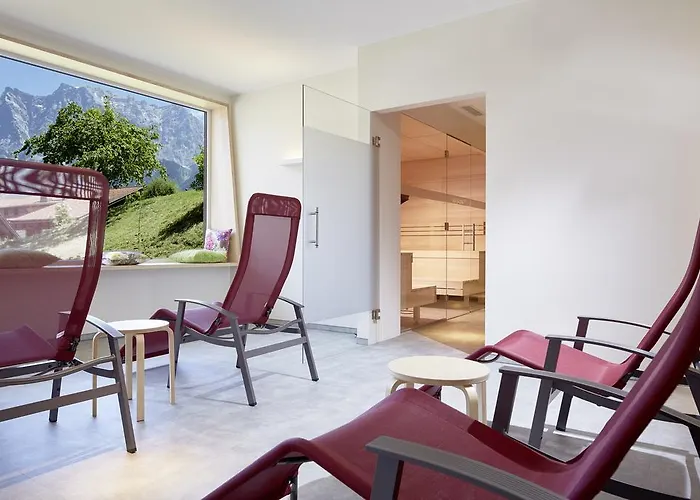 Hotel Unser Loisach 3*